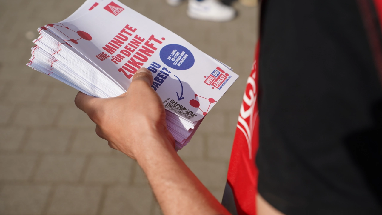Flyer Forderungsbefragung