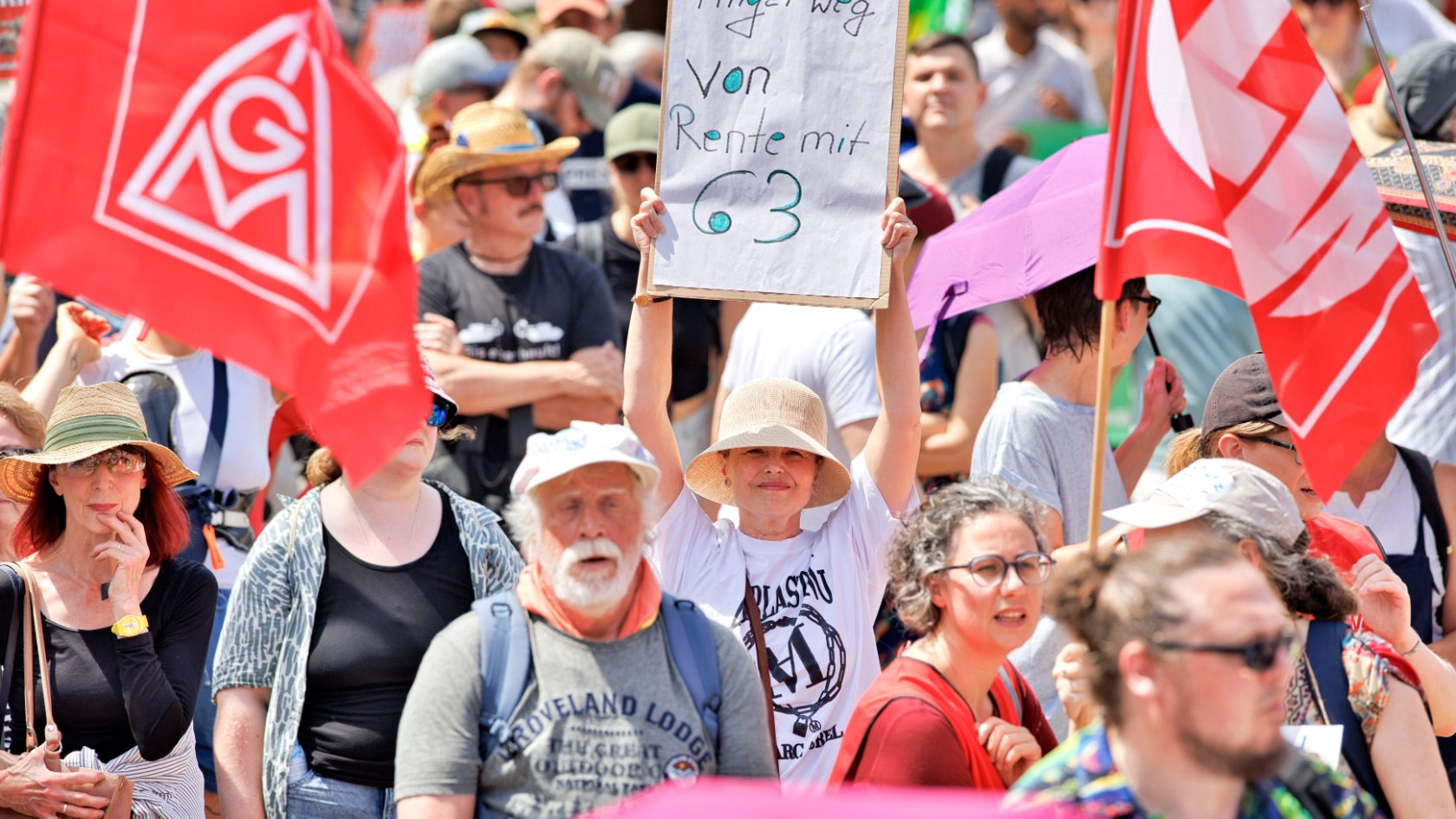 Kundgebung Jetzt reicht´s! gegen Sozialabbau von DGB und weiteren Organisationen im Invalidenpark
