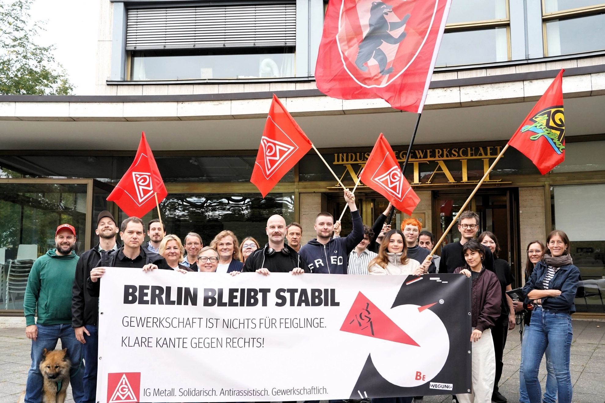 Berlinbleibtstabil_Gruppenfoto