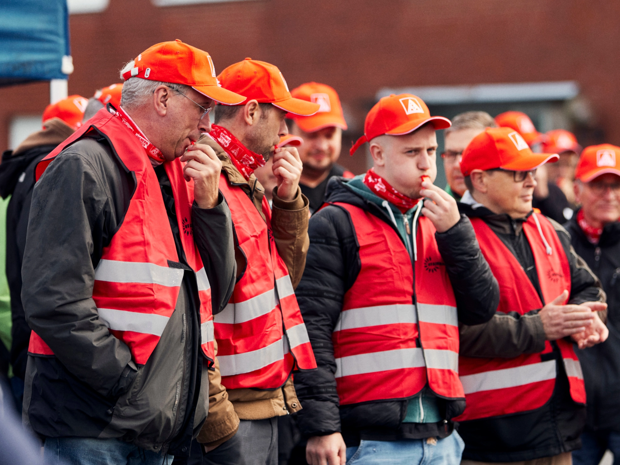 Warnstreik in Güstersloh am 15.10.21 anlässlich der Tarifrunde Holz- und Kunststoff 2021