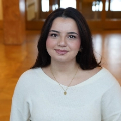 Özge Karabulut