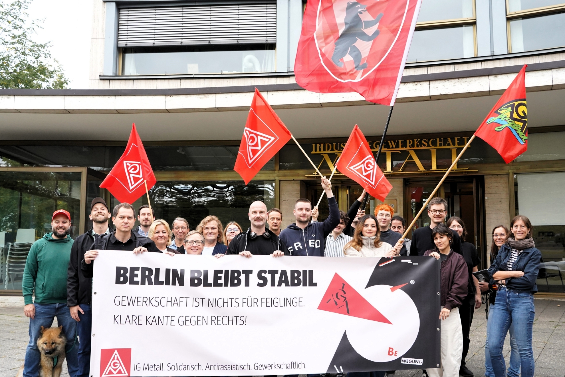 Berlinbleibtstabil_Gruppenfoto